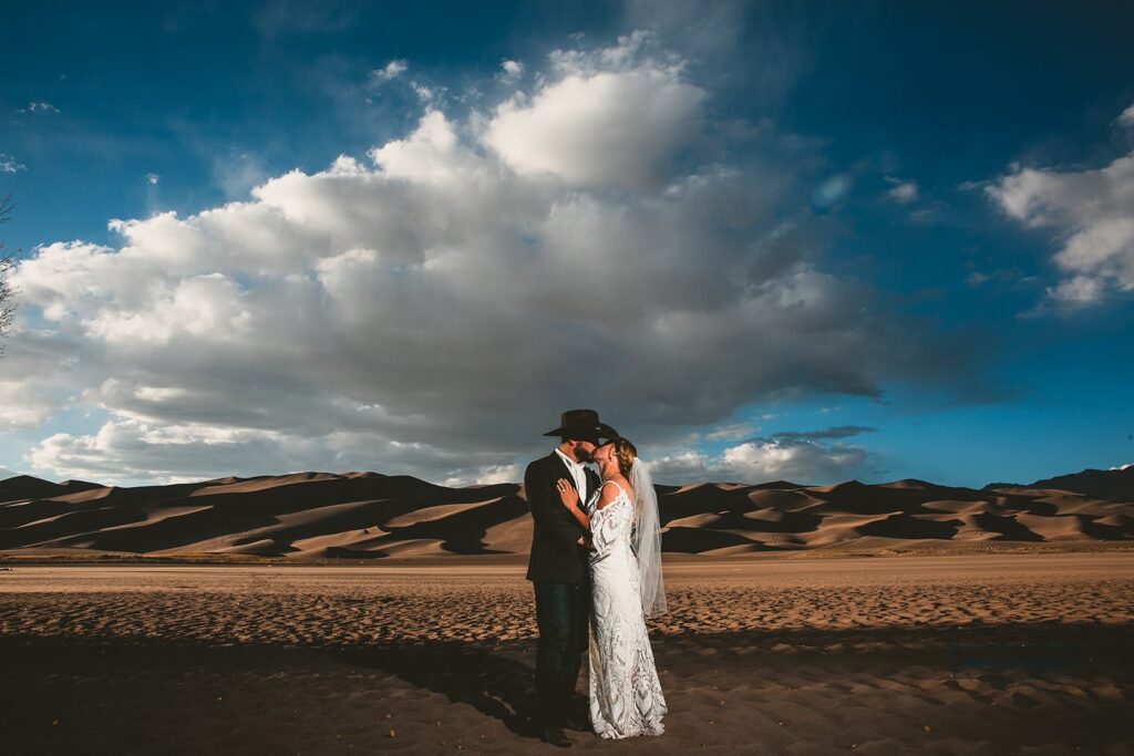 elopement couple in the great sand dunes colorado