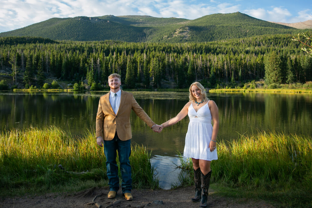 rocky mountain national park elopement couple 