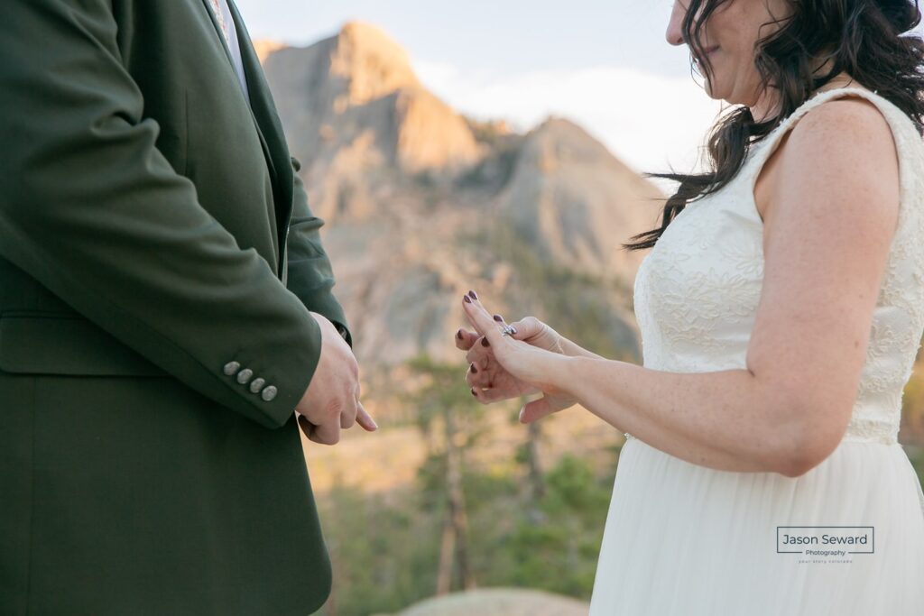 romantic colorado mountain elopement ceremony